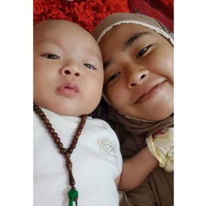 Ria Lena Mariam profile icon