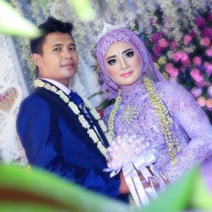 Kiky Zakiyah profile icon