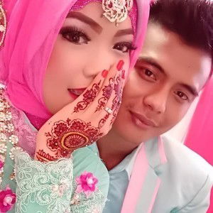 Pratiwi Tiwii profile icon