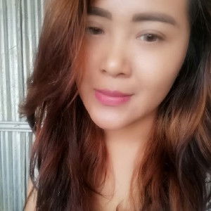 Desi Hernawati profile icon