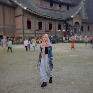 putri amdew profile icon