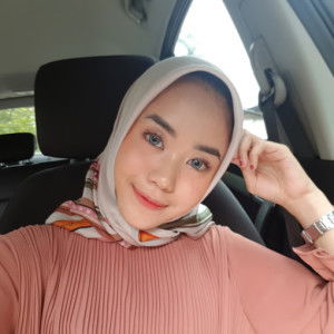 luthfia syifana profile icon