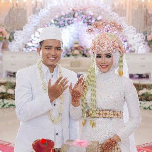 Neneng Yuli Winarti profile icon