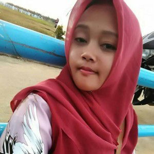 Yusnia Trimursani profile icon