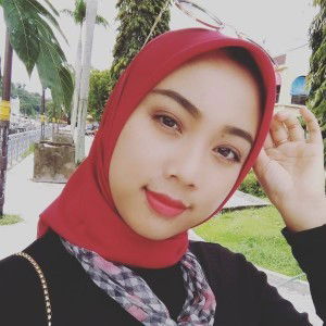 Revita Oktaverani profile icon