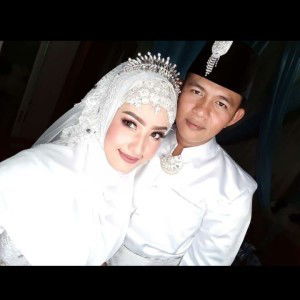 Dewi Juwita Sunthi profile icon