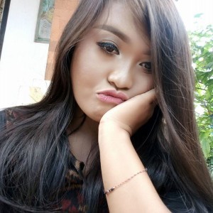 Wiwik Pebri profile icon