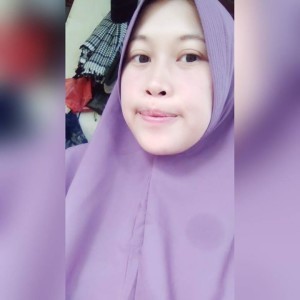 SuciNurrani profile icon