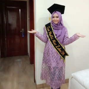 Tya Azzahra profile icon