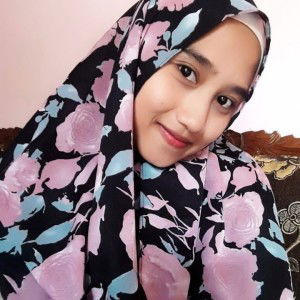 Zuliana Indah profile icon