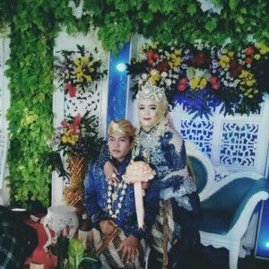 Dewi Syabani profile icon