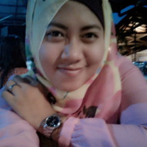 Putri r profile icon