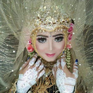 Ririn Mahendy profile icon