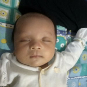 Erni Sugianti profile icon