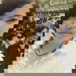 ลิศา สา สีแตงสุก profile icon