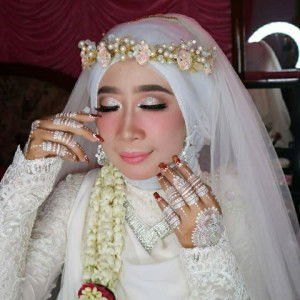 Devy Eka profile icon