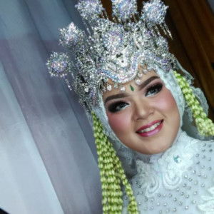 fitri nurfitria profile icon