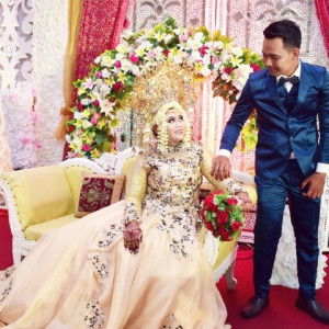 Yuni Muharani Fainida profile icon