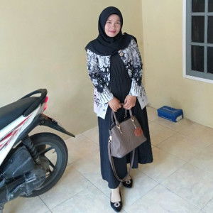 iis purnama sari profile icon