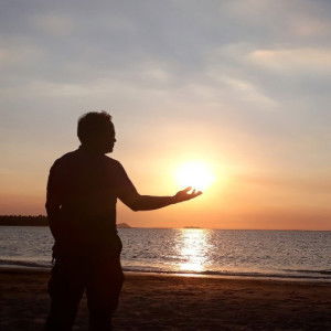 J L cha profile icon