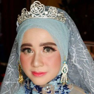 Lely Angira Mairianti profile icon