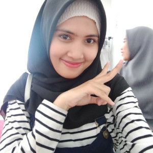 luthfia qastharini profile icon