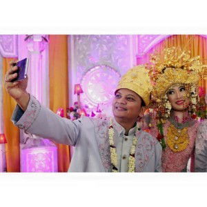 Anie Suryani profile icon