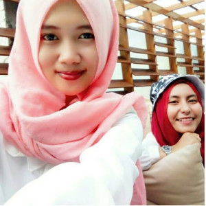 Chairil Nur Hidayati profile icon