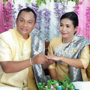 Chompoonuch Borworn profile icon