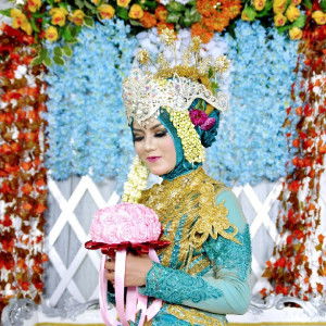 Rahayu Mey profile icon