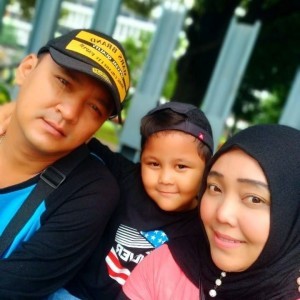 Devita 'Ndut' Holmes profile icon