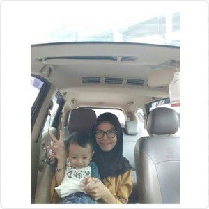 Ririn Wicesa profile icon