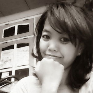 kartika sari profile icon