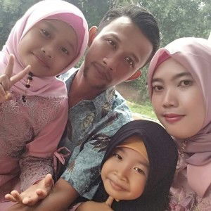 Yunita Lestari profile icon