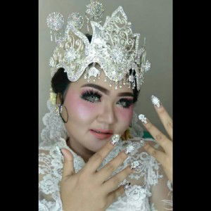 Fitri Syafitri profile icon