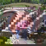 Isnaini Nur profile icon