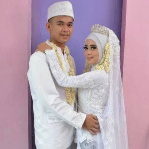 Nia Rahmawati profile icon