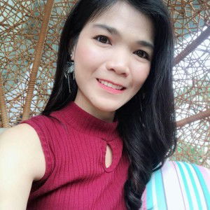 ครูกล้วย ผู้มั่งคั่งเหลือเฟือ profile icon