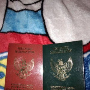 R Nella Bontote Mimih profile icon