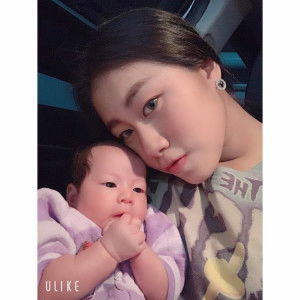 Pornnapha eye profile icon