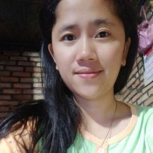 desti andriani profile icon