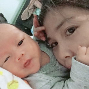 Pakinee Charoensawang profile icon