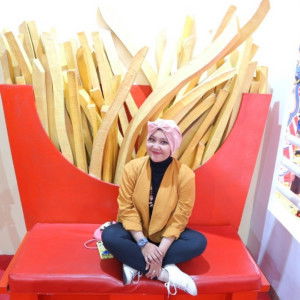 rizki narulita noviana profile icon