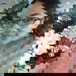 Dek Neng Redaniyanti profile icon