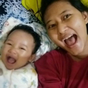 Mommy R profile icon