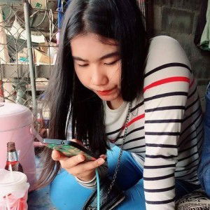 natthira profile icon