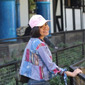 yolandha putri profile icon