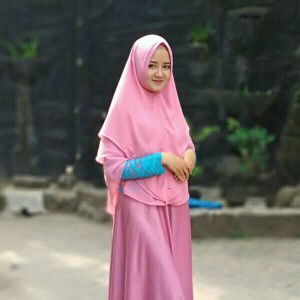 Sri Ayu Agustini profile icon