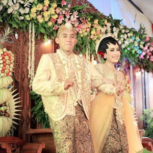 Olyvia Tiarasanti profile icon