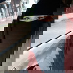 Shabrina Yunus profile icon